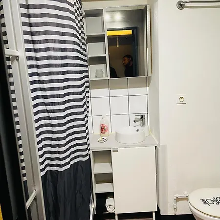 Comfortable Studio In Clichy Exterior photo