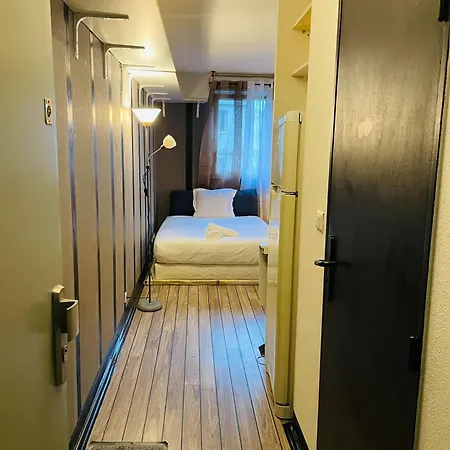 Comfortable Studio In Clichy Exterior photo